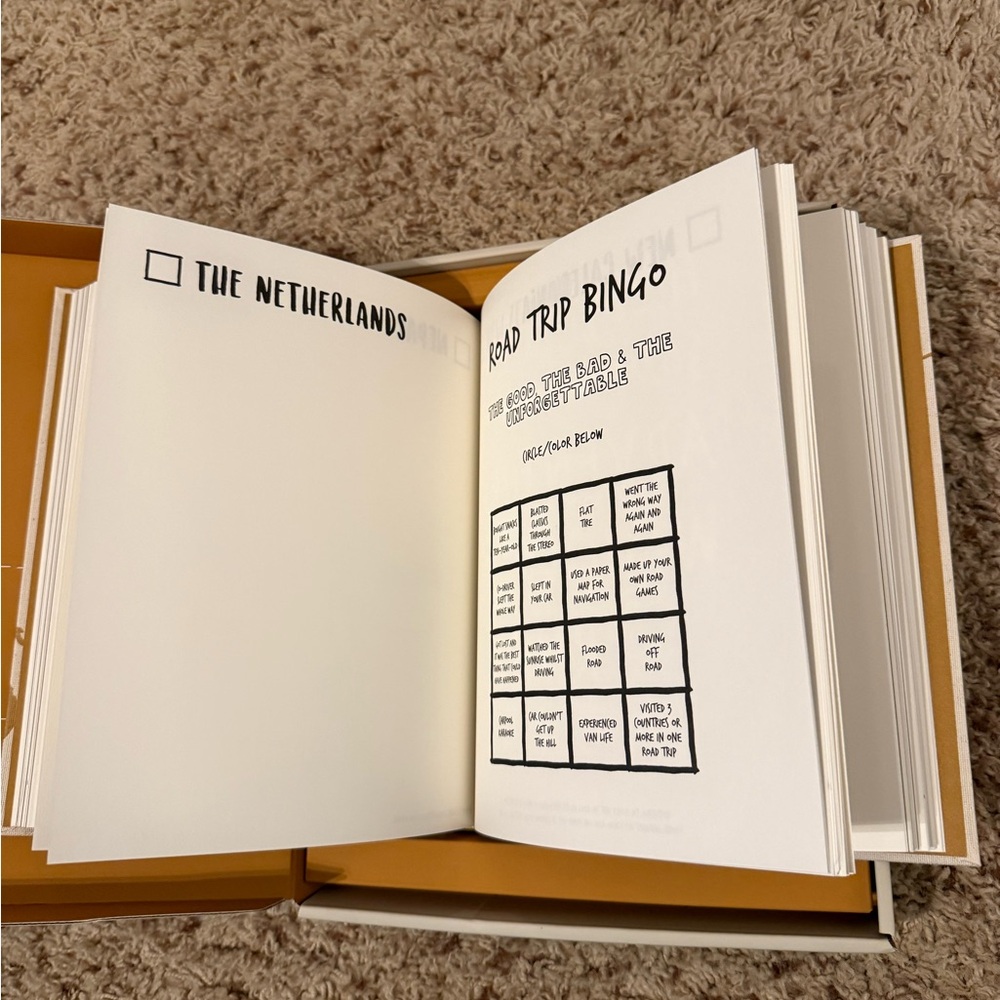 The Adventure Book - Ultimate Traveler's Edition - Picture 3 of 3